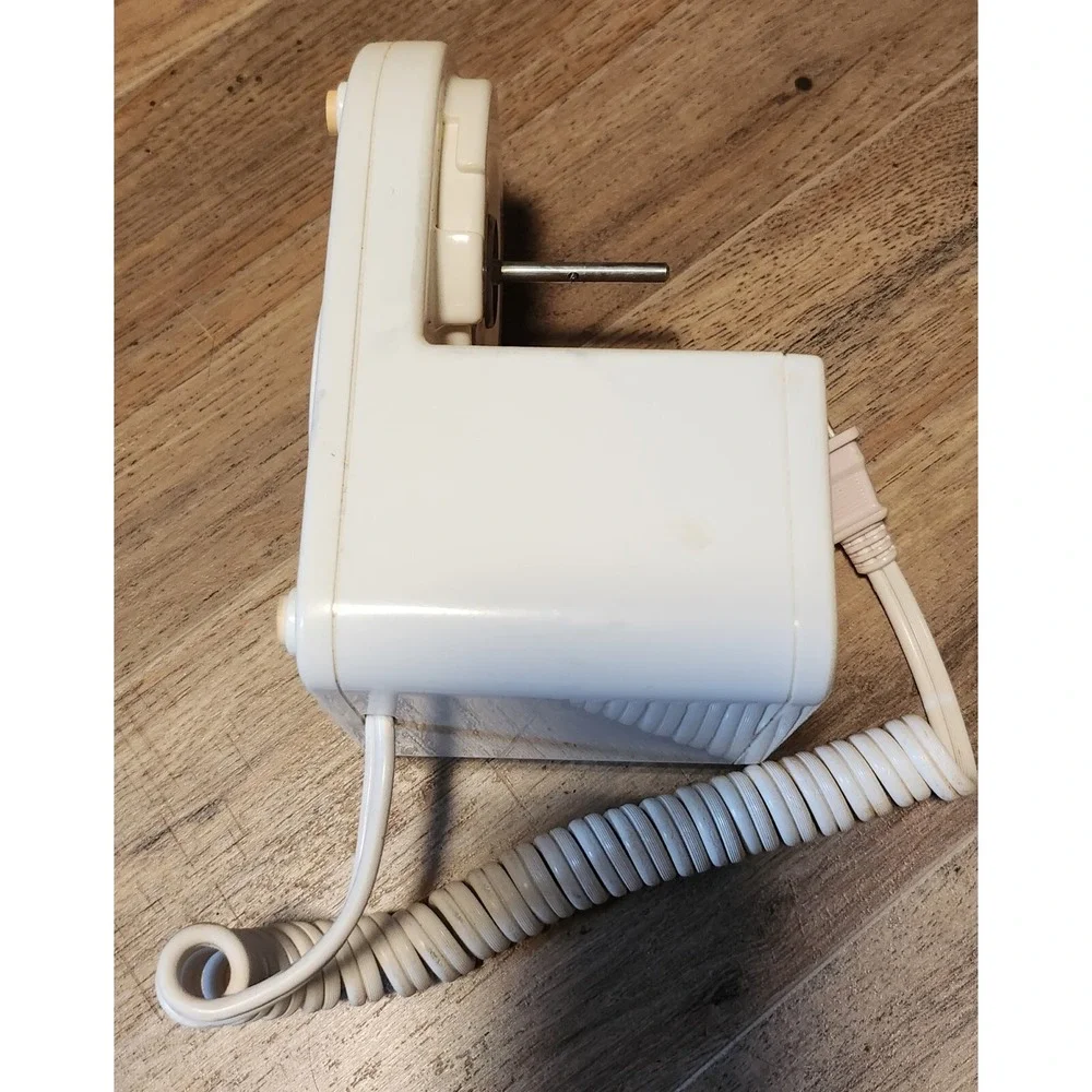 Black‎ & Decker Handy Chopper  Base And Motor